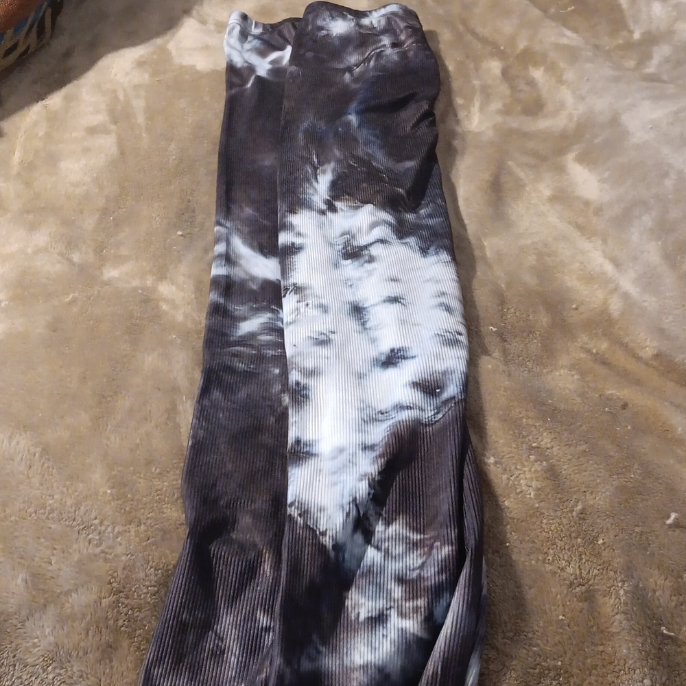 Woman pants - Picture 3 of 4